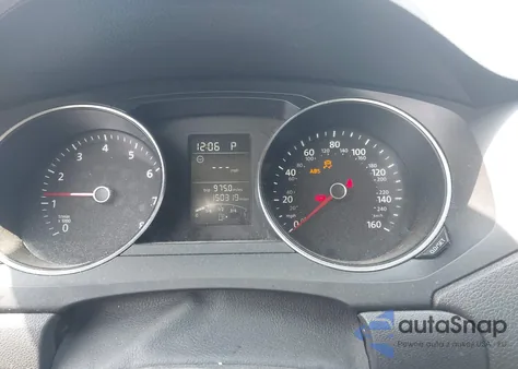 2015 Volkswagen Jetta 1.8T Se z USA, uszkodzony, nr VIN 3VWD17AJ7FM421327